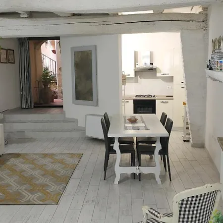 Il Cortiletto Casa Vacanza Trevi Exterior foto